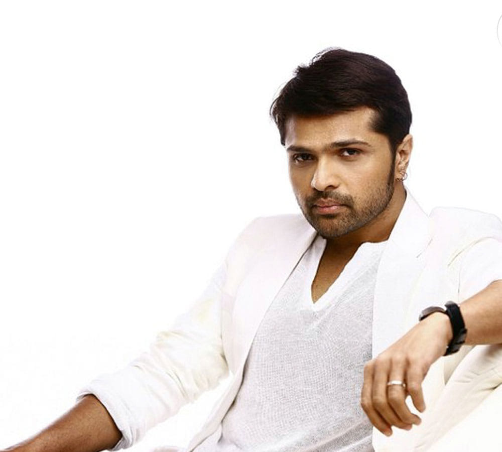bombay hc grants bolywood singer himesh reshamiya and wife komal divorce