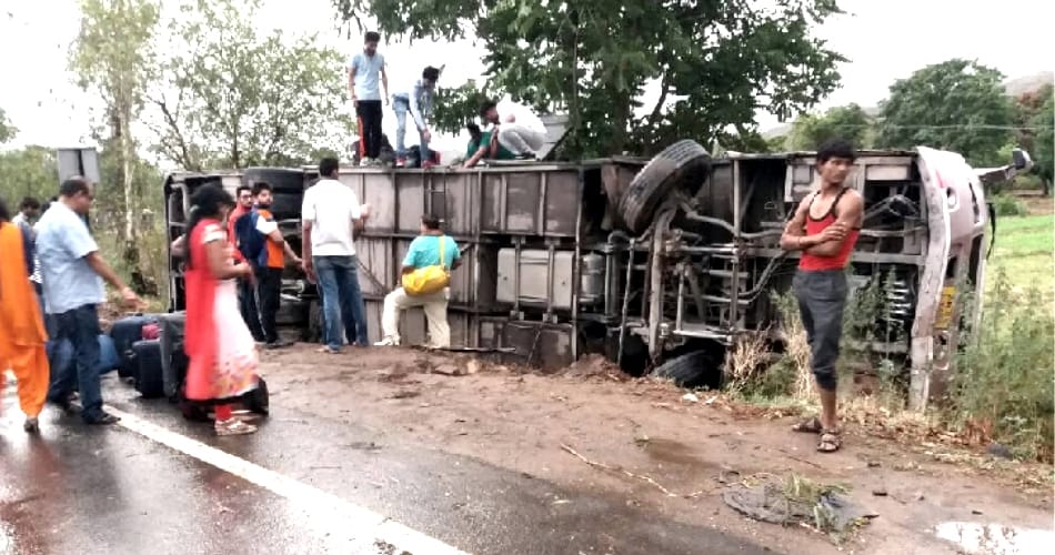 Bus accident in pinjaur, many injured