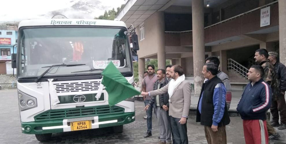 HRTC Bus service from Delhi Manali Leh reopens