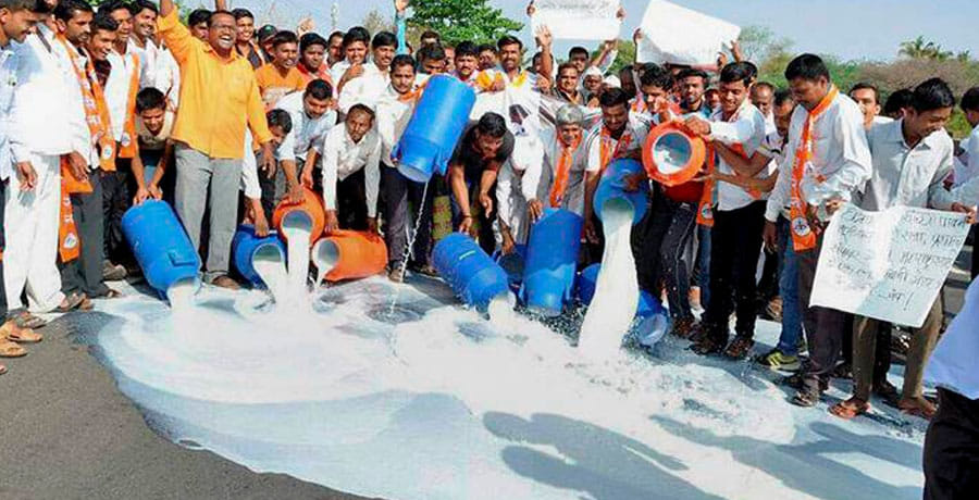 Maharashtra farmers are still protest against government