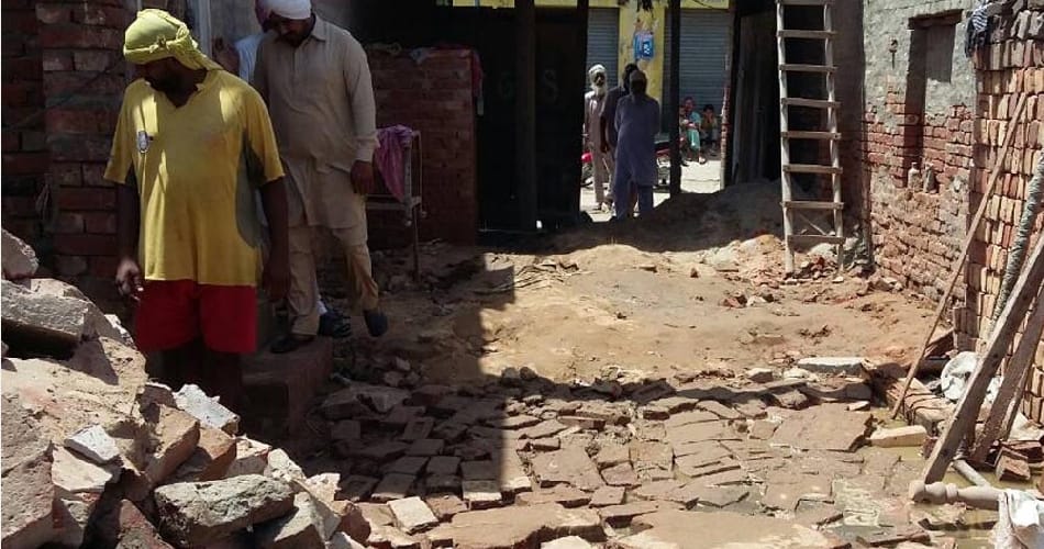 Roof collapses in Moga, four dead, 4 wounded