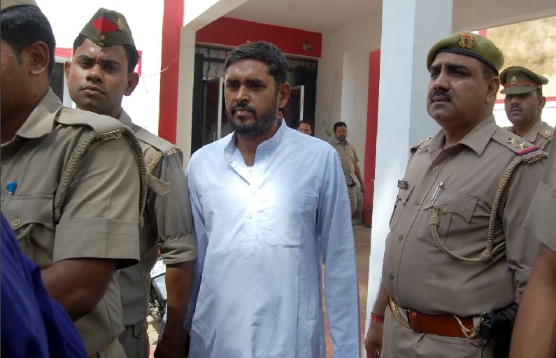 10 prisoners including Nasirpur Pradhan