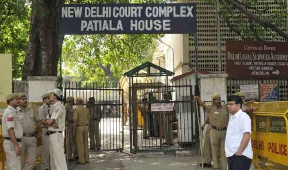 Patiala House Court sends CBI DSP Devender Kumar and Manoj Prasad to judicial custody for 14 days