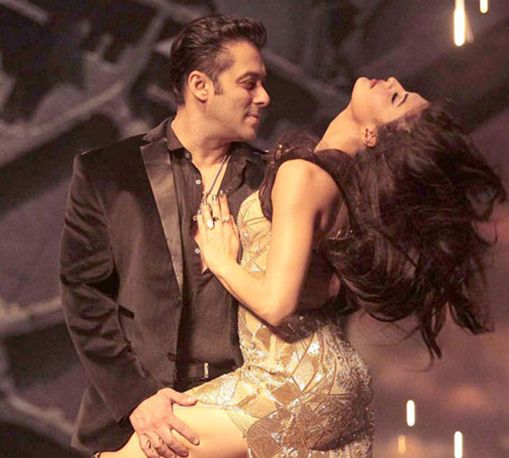 Salman Khan no to intimate and bold scene in films due to his mother Salma Khan