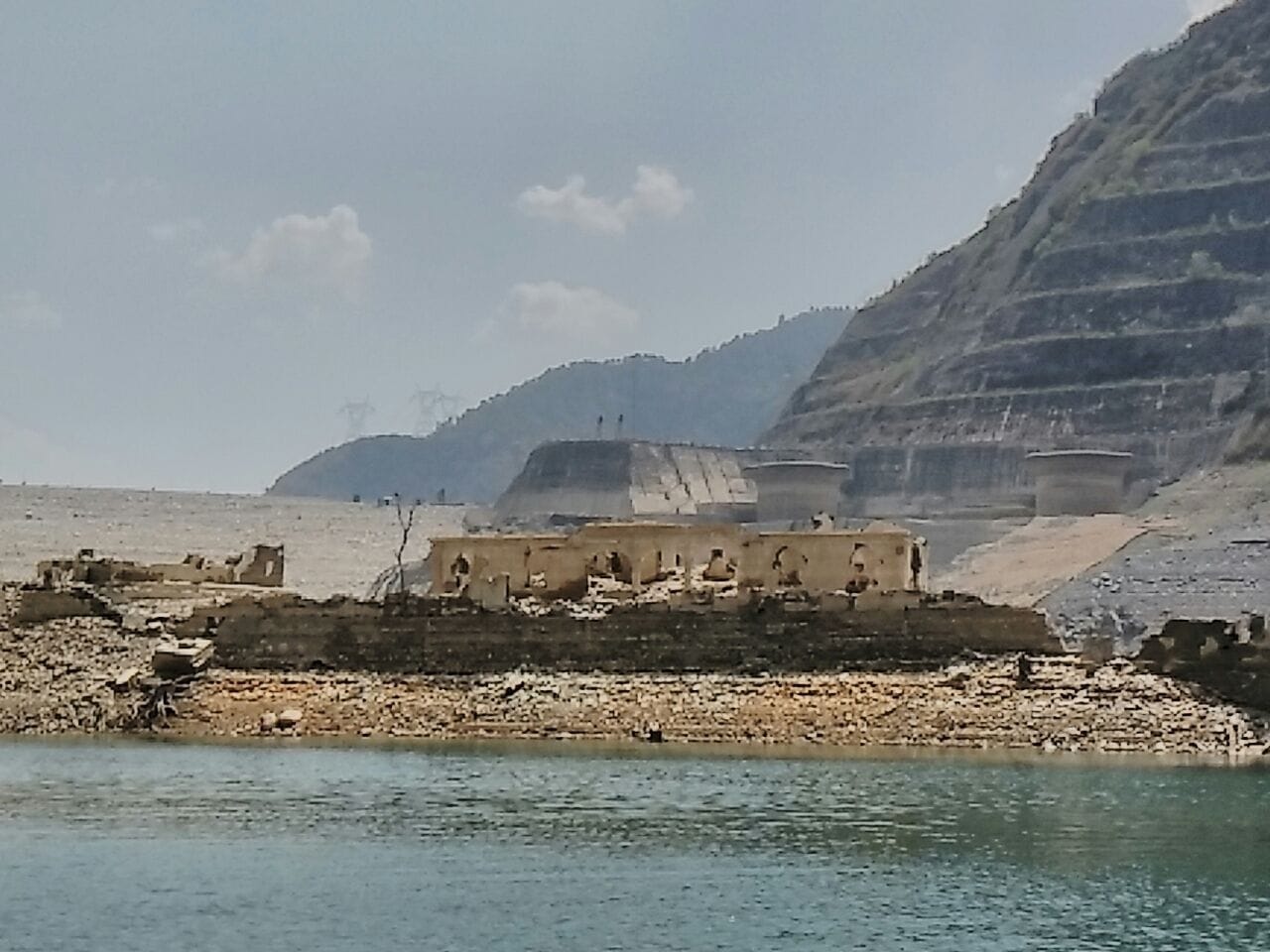 storm in tehri lake, shraddha kapoor shooting