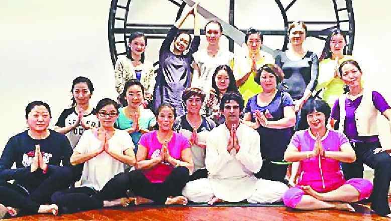 Yoga Guru of Koodana is in China