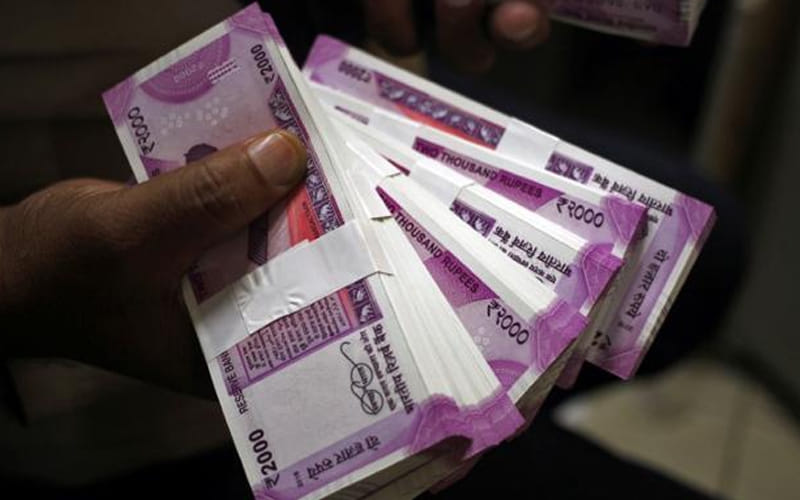 PNB: By stamping fake check, Rs 63.60 lakhs from the account
