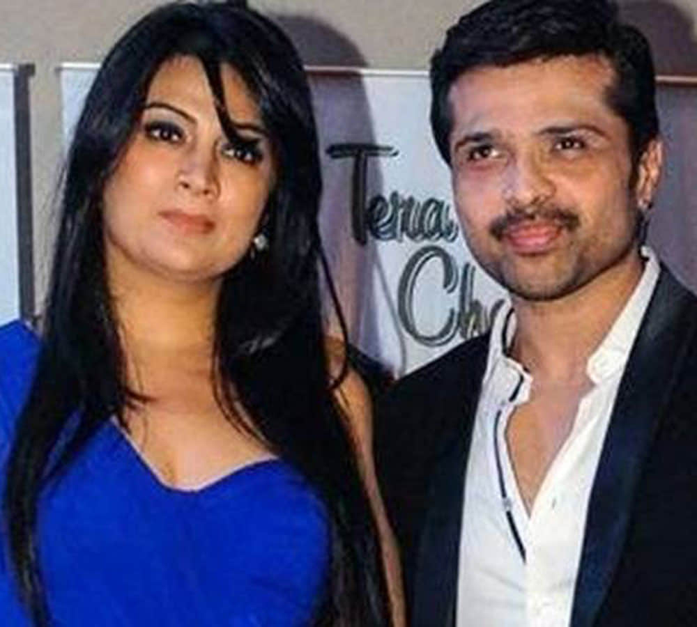 himesh reshamiya gets married to his live in girlfriend sonia kapoor