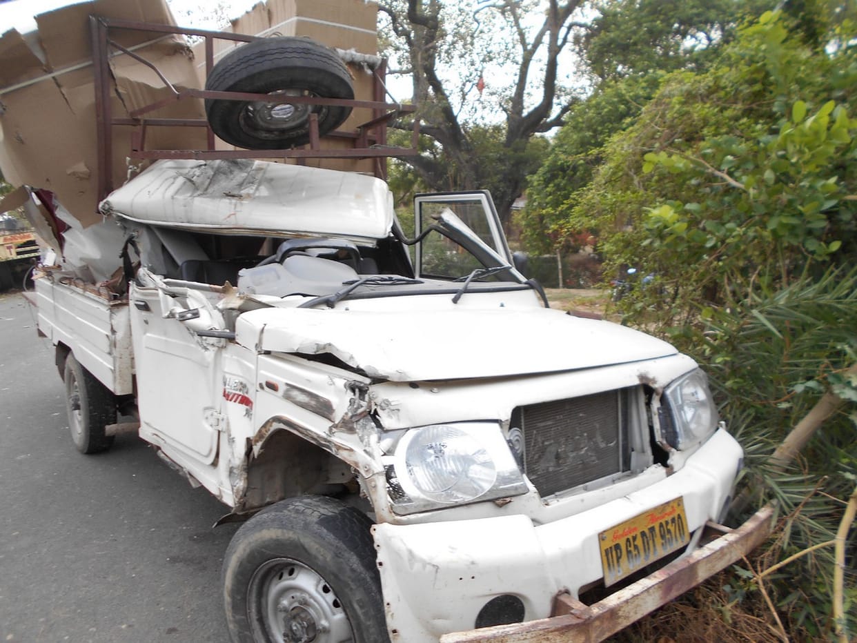 Child wounded in accident, nine wounded