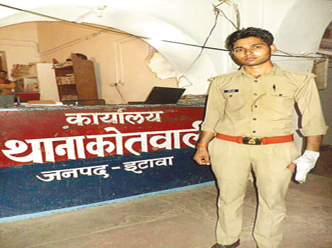 Auto driver assaulted soldier