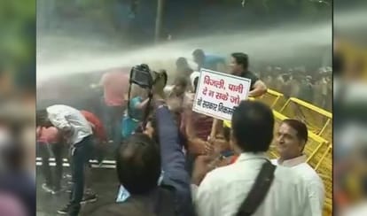 BJP protest over water and power crisis outside CM residence, water canon used against protesters