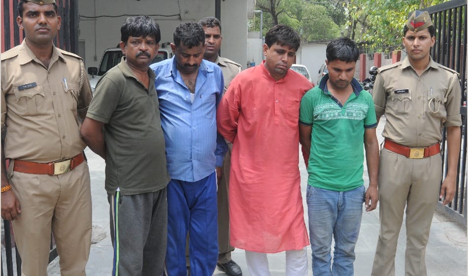 four criminal arrested with theft vehicals in noida