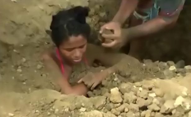 teenage girl buried alive to cure lighting 