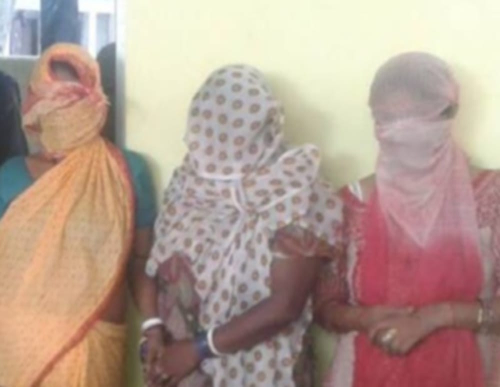 bjp leader runs sex racket in congress leader hotel