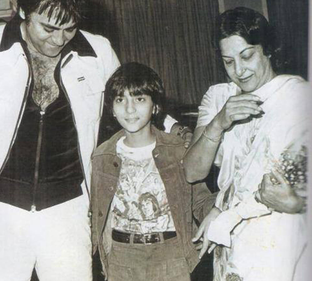 Nargis Dutt Birth Anniversary: Here Are Sunil Dutt and Her Love Story