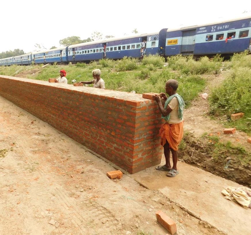 Now the Ballia station will increase the platform height