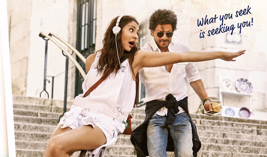 Shah Rukh Khan 'Jab Harry Met Sejal' Avoids Clash With Akshay Kumar 'Toilet: Ek Prem Katha'
