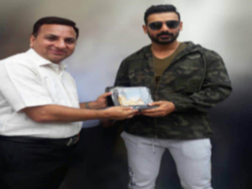 bollywood actor john abraham praised uttarakhand 