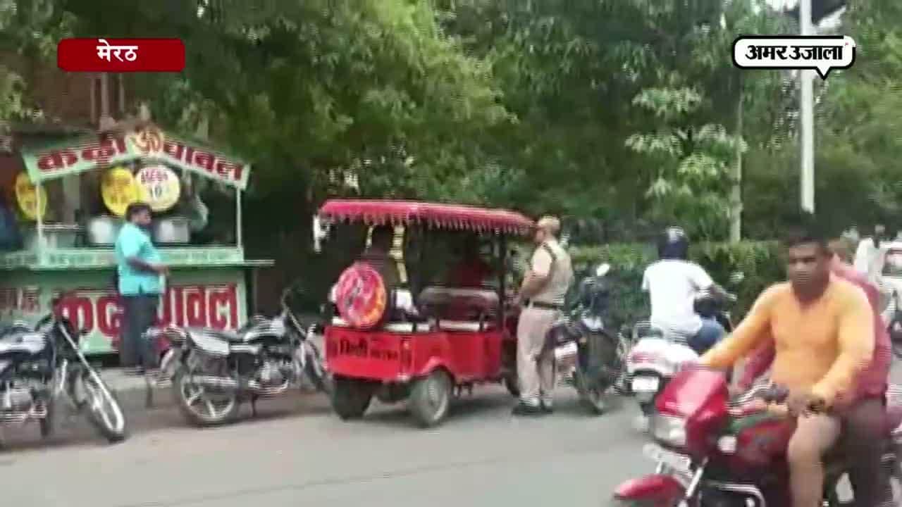 पुलिसवाले की दबंगई