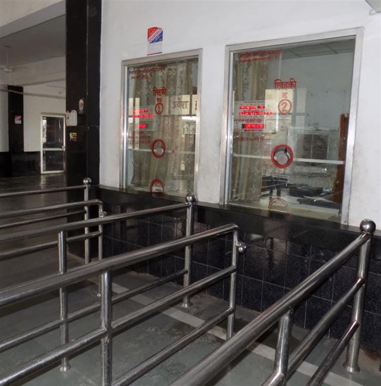 Return tickets after waiting several hours
