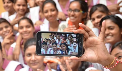 up board 10th 12th result, top ten students list from noida