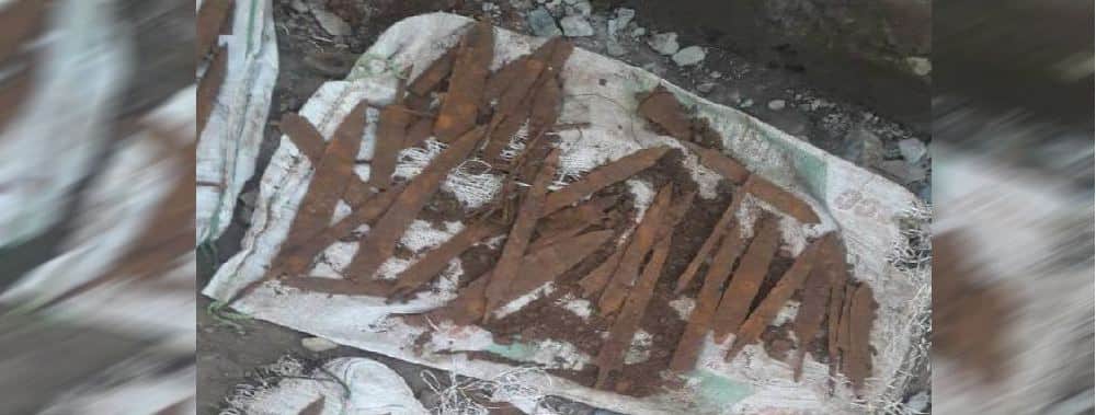 Hundred years old weapon found in excavation in tehri