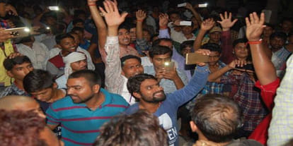 shivpal singh yadav start protest again in etawah 
