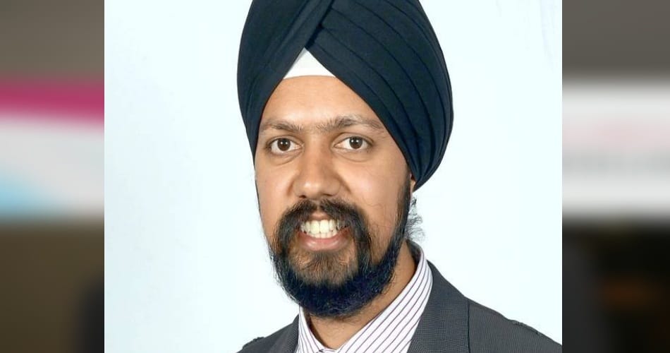 uk sikh mp make record on base of punjabi and hindi