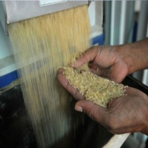 VIRAL VIDEO: Making Of Plastic Or Artificial Rice