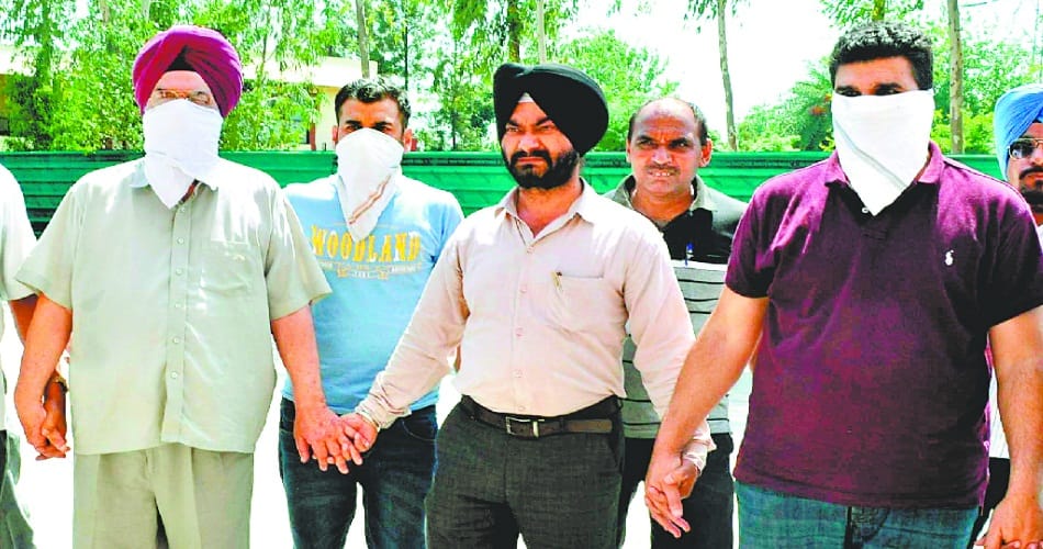  gmada former chief engenner arrested 