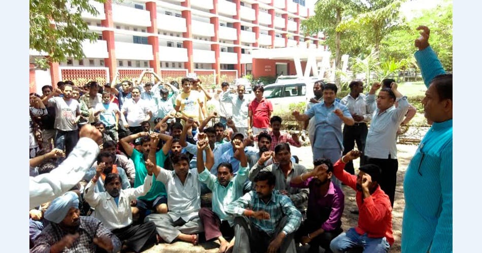 chief minister manohar lal cook's beating case strike end