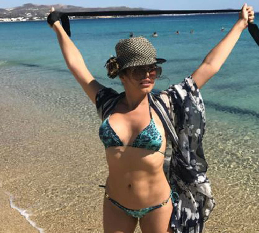 ‘Ishq Vishq’ actress Shenaz Treasurywala is having a great time in Greece