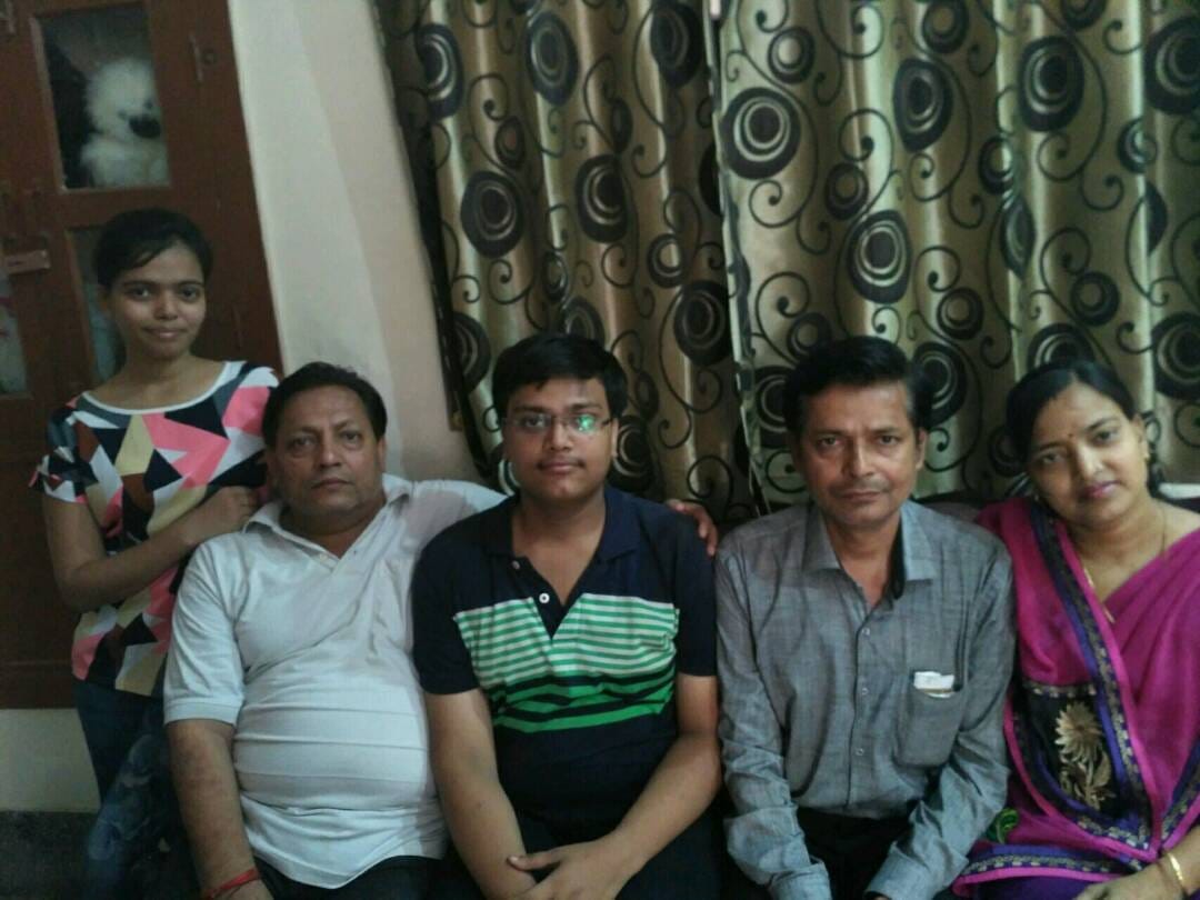agra boys have cleared jee advance exam 