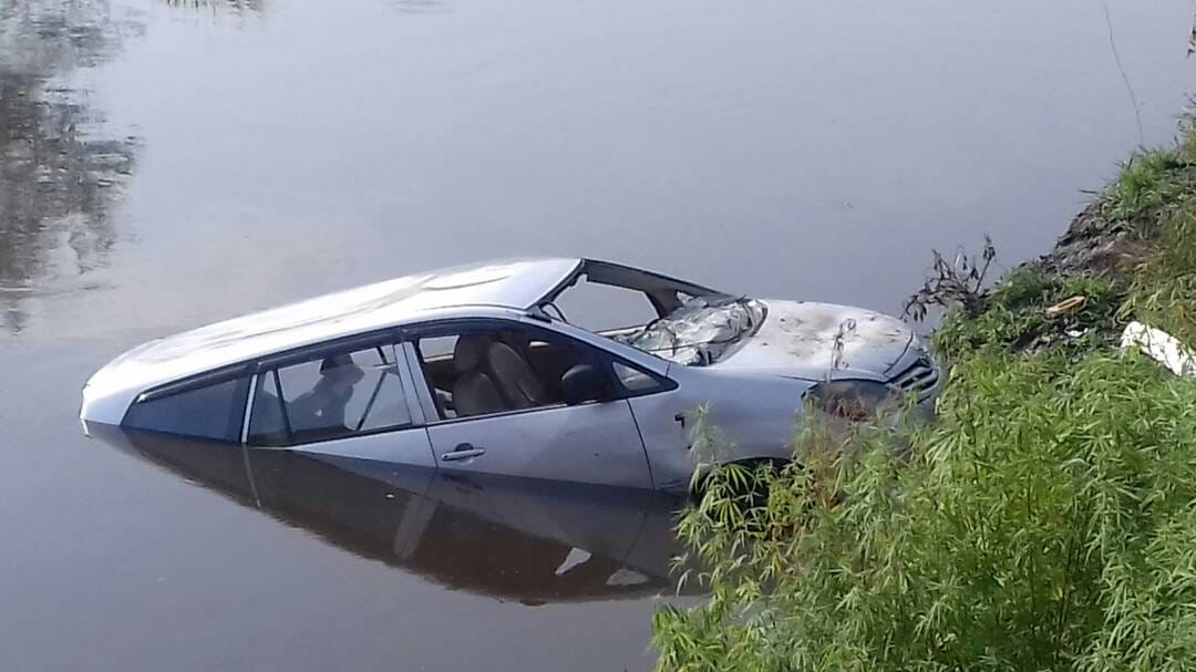 in mathura accident driver escaped alive but still died due to flow of water