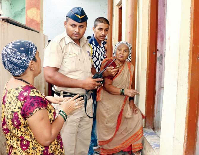 Mumbai: Newborn girl found dumped in public toilet