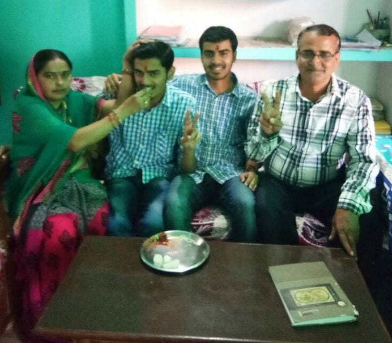 नगला बूंचा गांव के लाल ने किया कमाल