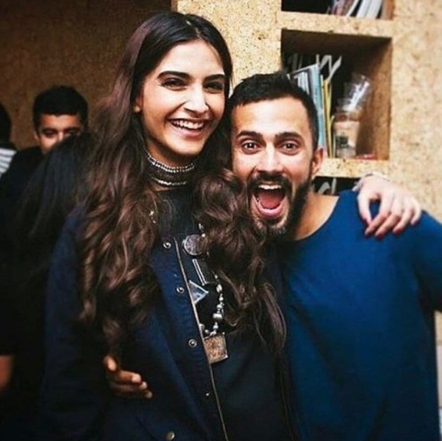 sonam kapoor celebrates her birthday with anand ahuja