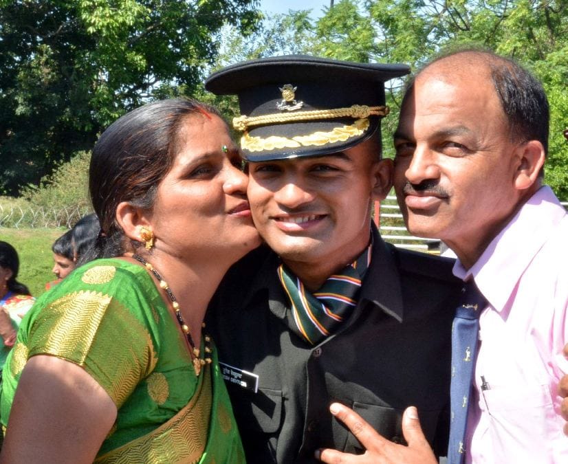  Young boys like to join indian army 