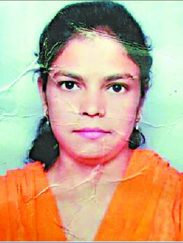 The bodies of two marriages found hanging on the trap