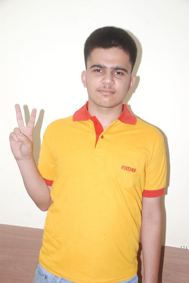 177th rank in JEE advance Umang Malik topper in Ghaziabad