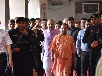 chief minister adityanath on cleanliness in Lucknow.