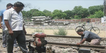 Sleeping here, the Railway Department, trains passing through a broken track overnight