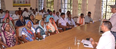 Left Front on the problems of farmers