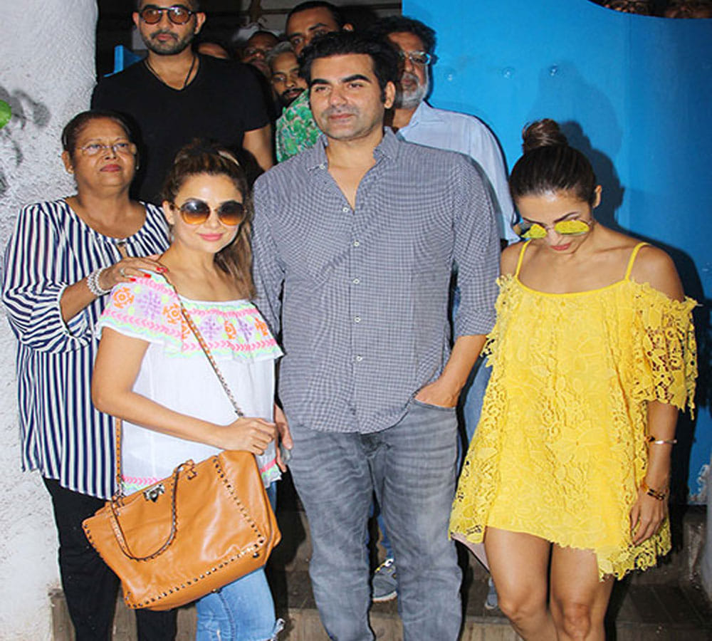 Hrithik Roshan-Sussanne Khan, Arbaaz Khan-Malaika Arora, Couples Who Keep Hanging Out After Divorce