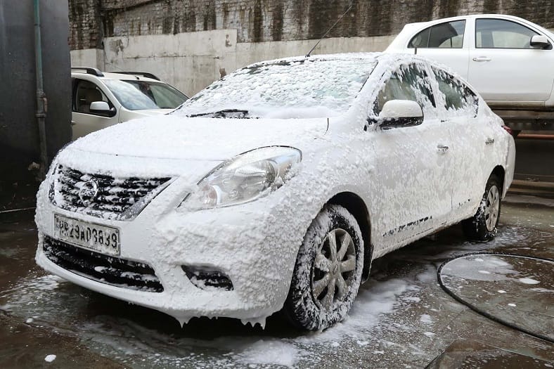  Nissan's car foam wash techniques  saves 6.1 million litres of water in India