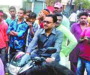 Workers on strike, No cleaniness