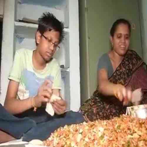  IIT-JEE mohan abhyas the son of samosa seller got 64th rank in iit jee