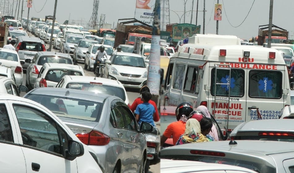 cal on this number if stuck in traffic jam in gurugram