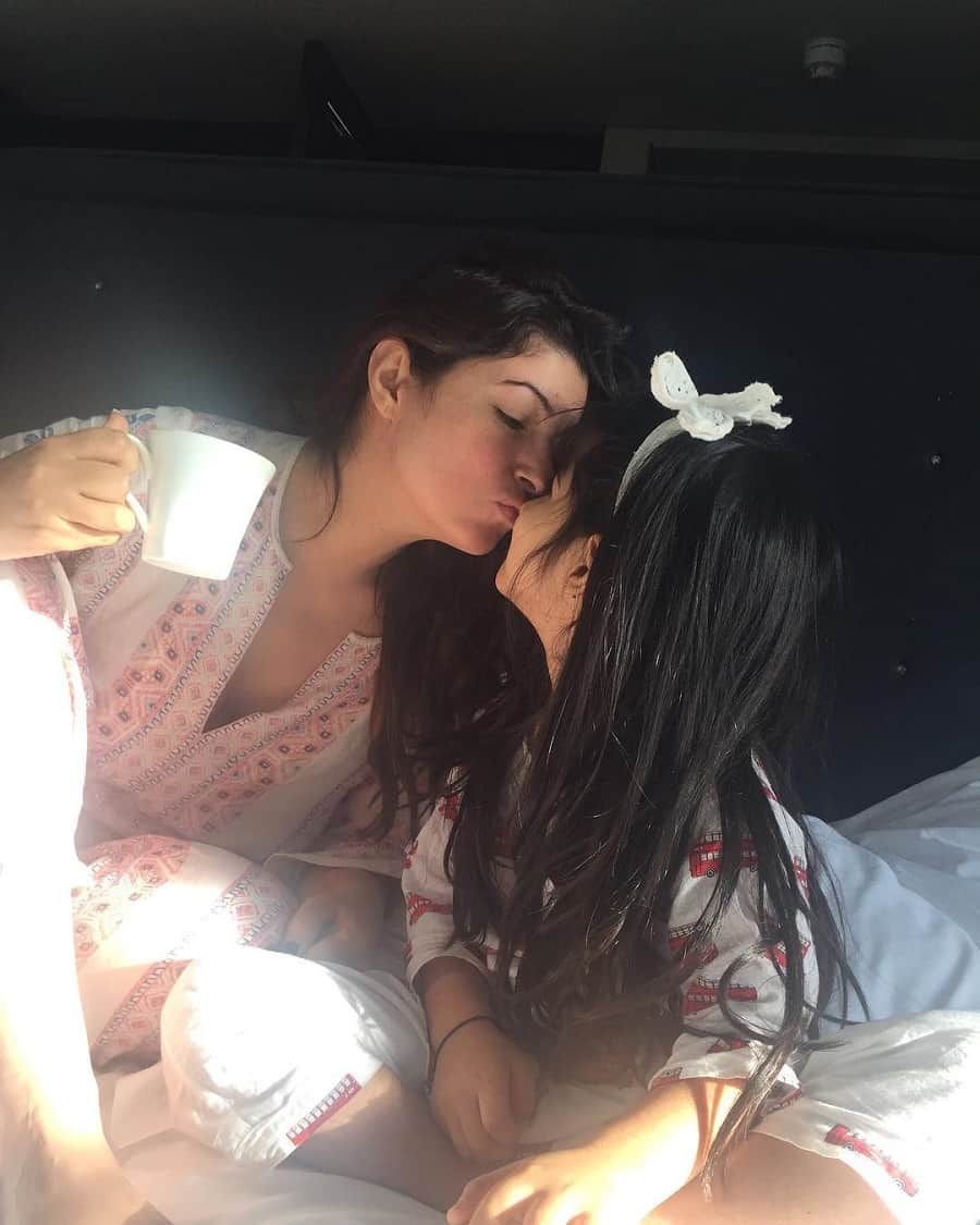 Mallika Dua best replies to Twinkle Khanna on her apology post
