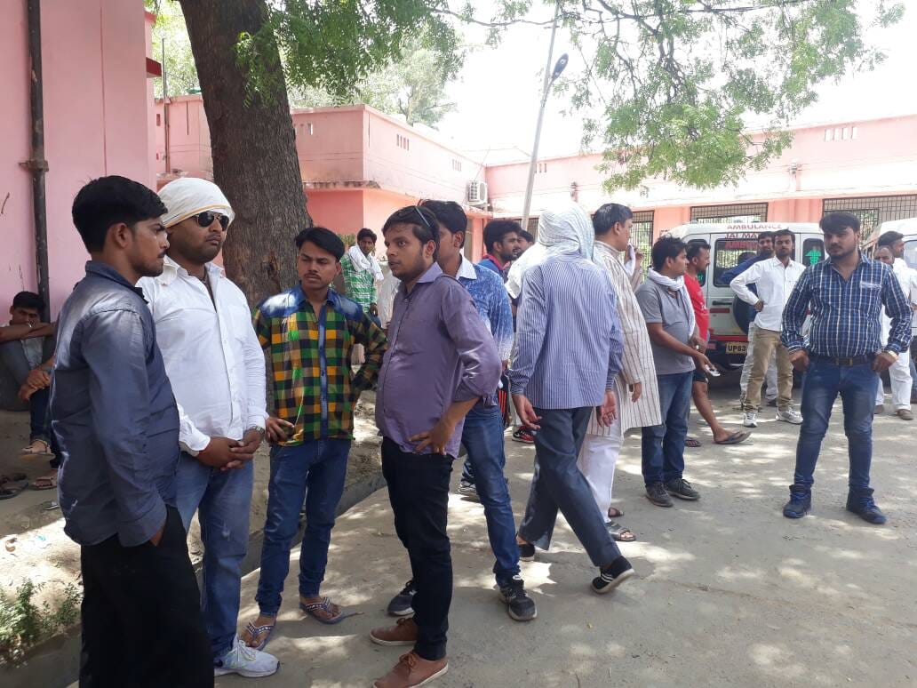 bjym leaders father died after hanging in firozabad